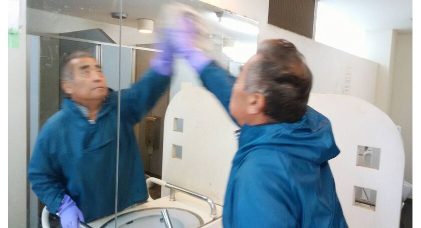 鏡水拭き清掃