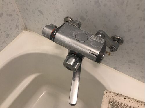 浴室蛇口清掃前