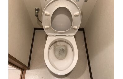 トイレ施工前