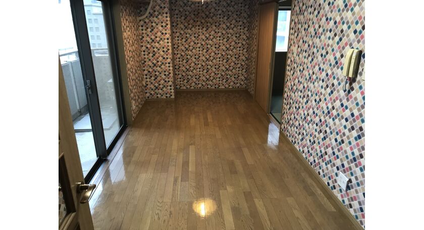 床ワックス施工後
