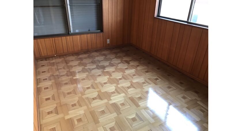 床ワックス仕上げ後