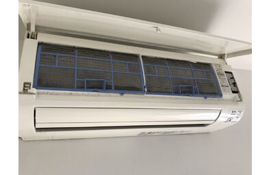 エアコン清掃前