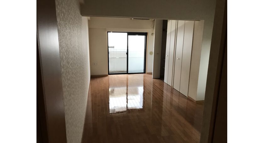 床ワックス施工後