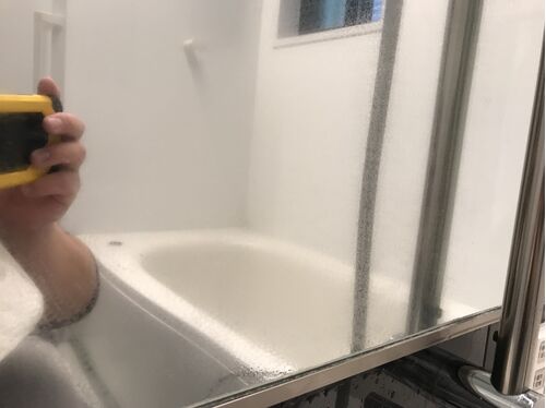 浴室鏡うろこ取り施工前