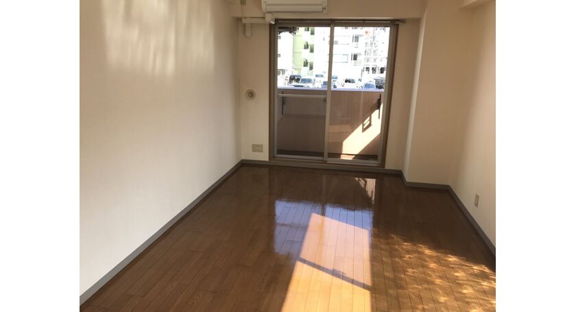 床ワックス施工後