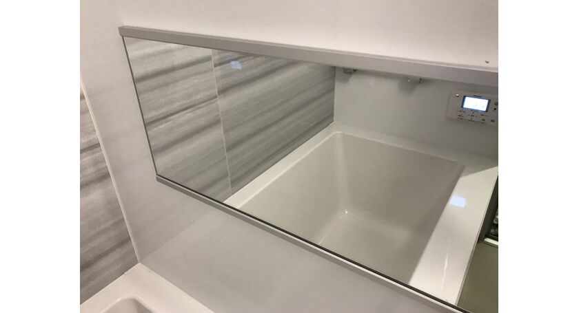 浴室鏡うろこ取り後