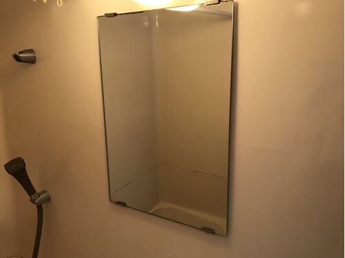 浴室鏡うろこ取り後