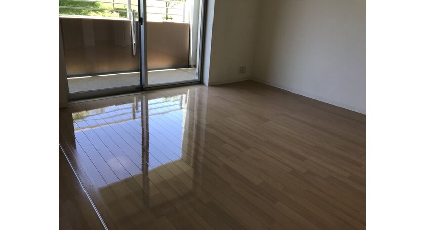 床ワックス施工後