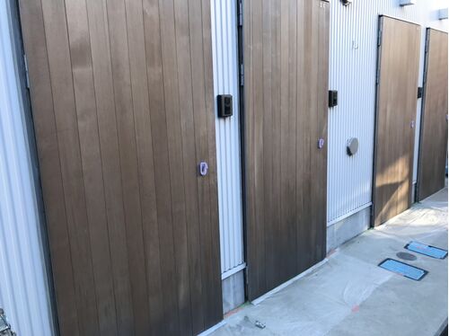 木製ドア塗装施工前