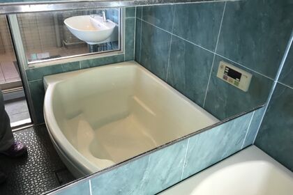 浴室鏡研磨作業後
