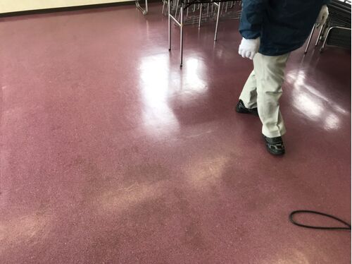 床洗浄前