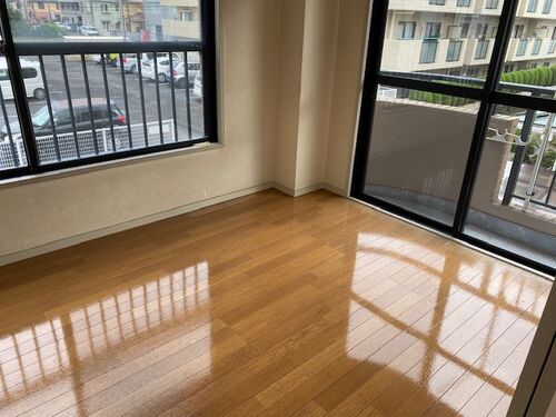 フローリングワックス