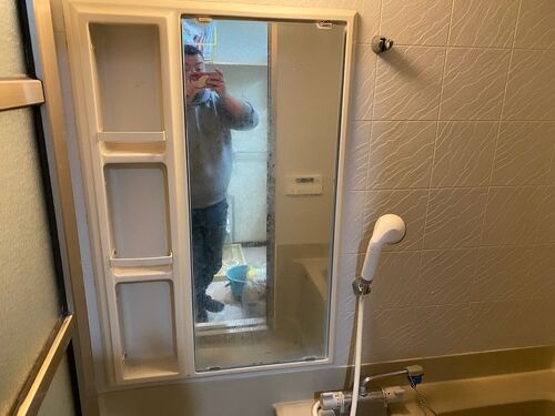 浴室鏡ウロコ
